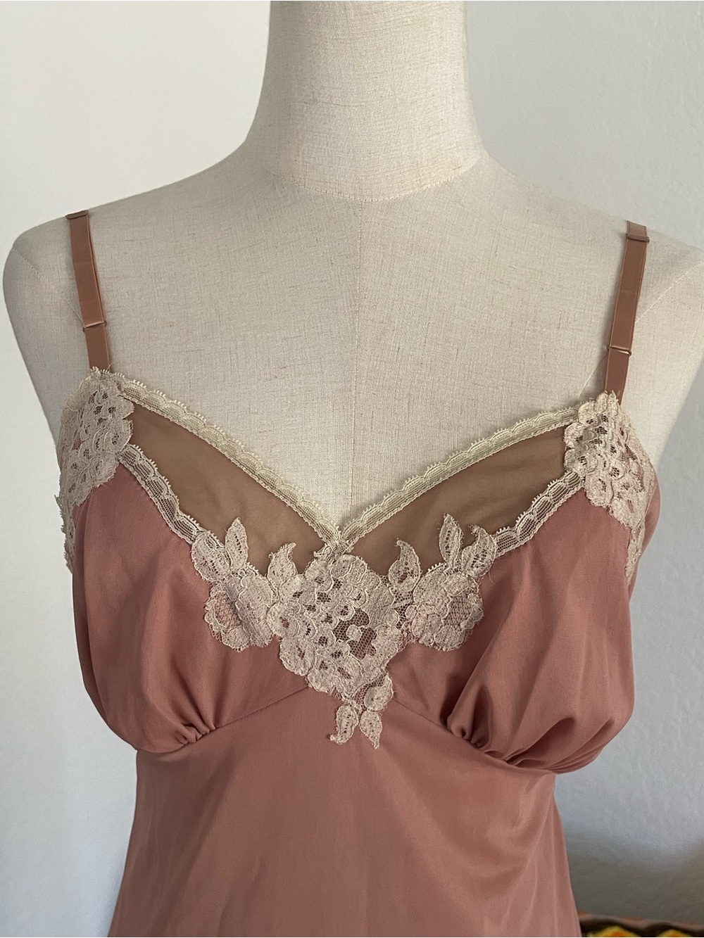 SOLD Vintage 1960s 1950s Romantic Trad Wife Lace Slip Dress - Picture 5 of 6